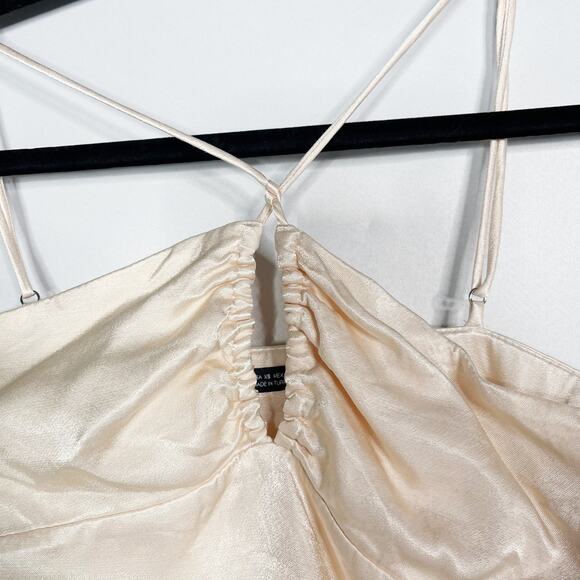 Zara XS Light Pink Cropped Halter Top with Keyhole Front Criss Cross Side Zip - Picture 4 of 6